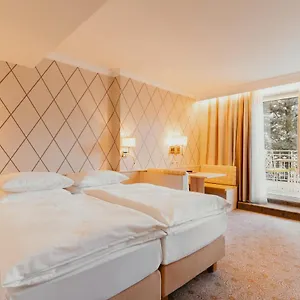 Scherer 4* Solnohrad