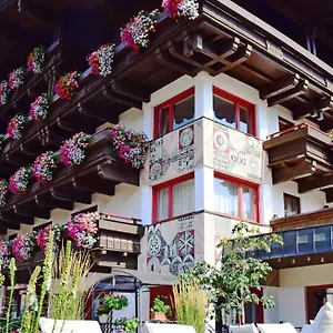 & Art Kristiana Hotel Saalbach-Hinterglemm