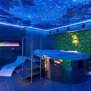 https://apt-zakopianski-spa.zakopanehotels.org