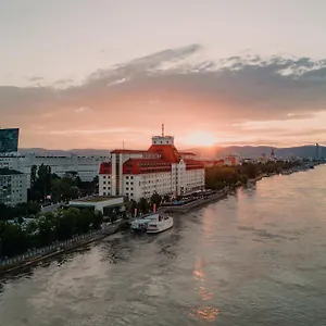 Hotel Hilton Danube Waterfront, Wien