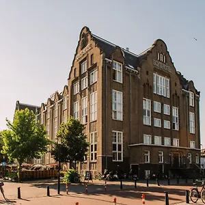 Lloyd 3*, Ámsterdam Países Bajos